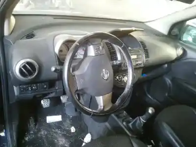 Veículo de Sucata nissan note (e11e) tekna do ano 2006 alimentado hr16de