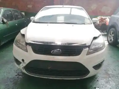 Veicolo di demolizione FORD FOCUS LIM. (CB4) 1.6 TDCi CAT dell'anno 2010 alimentato G8DB