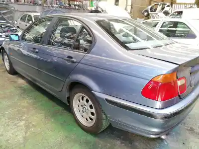 Veículo de Sucata bmw serie 3 berlina (e46) 320d do ano 1999 alimentado 204d1