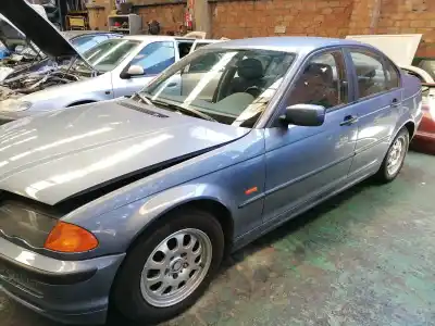 Veículo de Sucata bmw serie 3 berlina (e46) 320d do ano 1999 alimentado 204d1