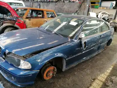 Veicolo di demolizione bmw serie 3 coupe (e46) 318 ci dell'anno 2002 alimentato 
