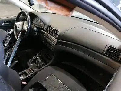 Veicolo di demolizione bmw serie 3 coupe (e46) 318 ci dell'anno 2002 alimentato 