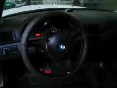 Veicolo di demolizione bmw serie 3 compact (e46) 320td dell'anno 2002 alimentato 204d4