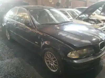 Veículo de Sucata bmw serie 3 berlina (e46) 2.5 24v do ano 2001 alimentado 256s5