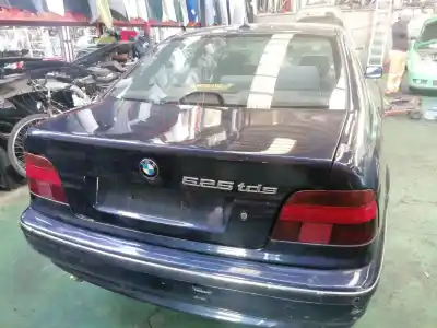 Veículo de Sucata bmw serie 5 berlina (e39) 525tds do ano 1999 alimentado 256t1