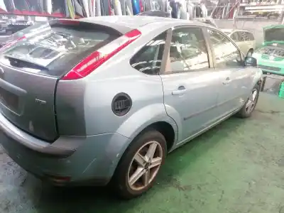 Veículo de Sucata ford focus berlina (cap) ambiente (d) do ano 2007 alimentado kkda