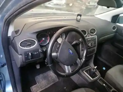 Veículo de Sucata ford focus berlina (cap) ambiente (d) do ano 2007 alimentado kkda
