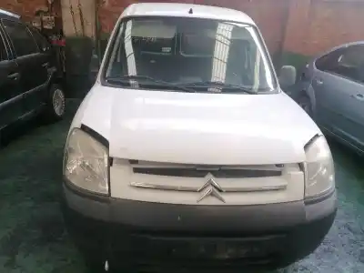 Veicolo di demolizione CITROEN BERLINGO XTR 1.6 HDi 92 dell'anno 2007 alimentato 9HX