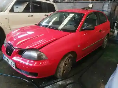 Veicolo di demolizione seat ibiza iii (6l1) 1.4 16v dell'anno 2002 alimentato aub