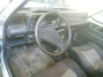 Sloopvoertuig citroen c15 rd familiale van het jaar 1995 aangedreven 161a