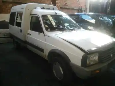 Sloopvoertuig citroen c15 rd familiale van het jaar 1995 aangedreven 161a