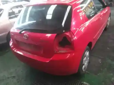 Veículo de Sucata toyota corolla (_e12_) 1.4 vvt-i (zze120_) do ano 2003 alimentado 4zzfe