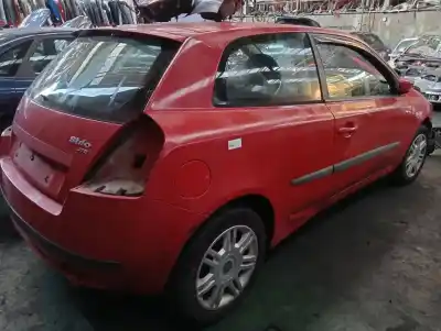 Veicolo di demolizione fiat stilo (192) 1.9 jtd cat dell'anno 2002 alimentato 192a1000