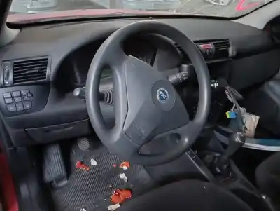 Veicolo di demolizione fiat stilo (192) 1.9 jtd cat dell'anno 2002 alimentato 192a1000