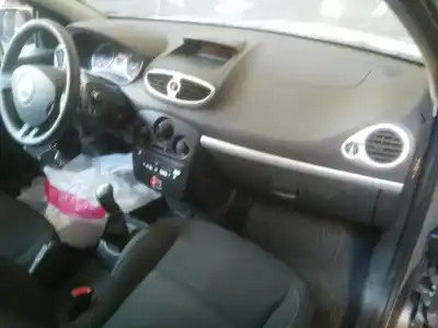 Scrapping Vehicle renault clio iii 1.5 dci diesel of the year 2009 powered k9k768