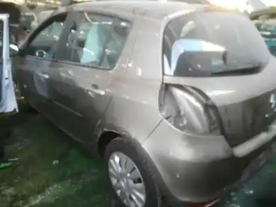 Scrapping Vehicle renault clio iii 1.5 dci diesel of the year 2009 powered k9k768