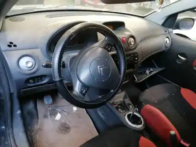 Sloopvoertuig citroen c2 vtr van het jaar 2004 aangedreven kfv