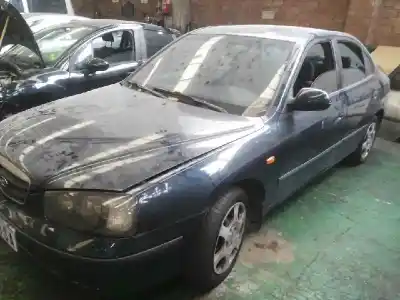 Veículo de Sucata hyundai elantra (xd) 2.0 crdi cat do ano 2001 alimentado d4ea