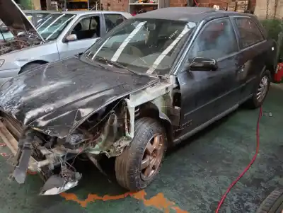 Veículo de Sucata audi a3 (8l) 1.9 tdi ambiente do ano 1997 alimentado agr