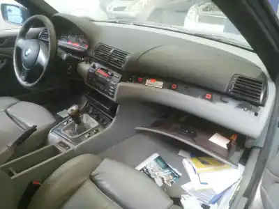 Veículo de Sucata bmw serie 3 cabrio (e46) 318 ci do ano 2002 alimentado n42b20a