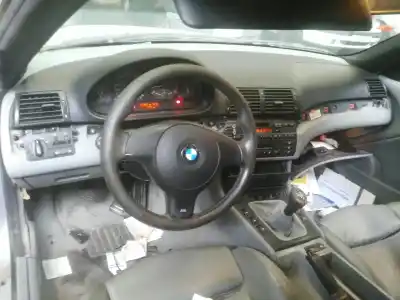 Veículo de Sucata bmw serie 3 cabrio (e46) 318 ci do ano 2002 alimentado n42b20a