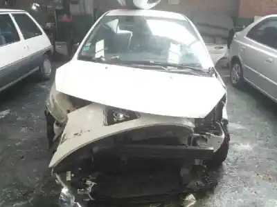 Veículo de Sucata PEUGEOT 207 1.4 HDi do ano 2006 alimentado 8HZ