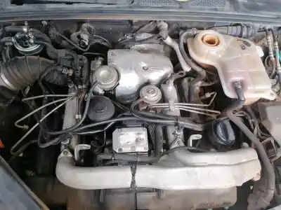 Veículo de Sucata audi a4 berlina (8e) 2.5 v6 24v tdi do ano 2001 alimentado ake