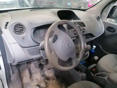 Здавання транспортного засобу renault kangoo express (fw0/1_) 1.5 dci (fw0a. fw0b) року 2008 потужний k9k802