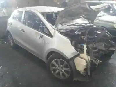 Veículo de Sucata kia rio 1.2 cat do ano 2012 alimentado g4la