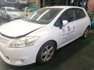 Veículo de Sucata toyota auris (_e15_) 1.4 d-4d (nde150_) do ano 2010 alimentado 1ndtv