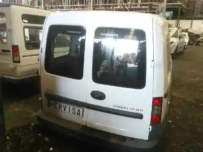 Veículo de Sucata opel combo familiar do ano 2003 alimentado y17dt