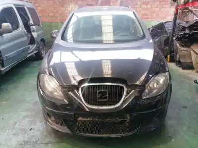 Veicolo di demolizione SEAT ALTEA XL (5P5) 1.6 TDI dell'anno 2011 alimentato CAYC