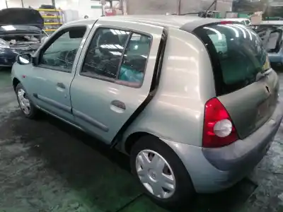 Scrapping Vehicle renault clio ii fase ii (b/cb0) 1.2 16v of the year 2002 powered d4f712