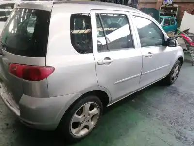 Veículo de Sucata mazda 2 berlina (dy) 1.4 diesel cat do ano 2004 alimentado 