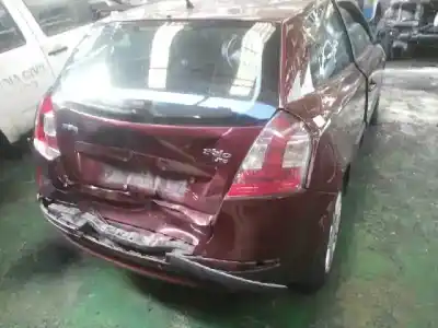 Vehicul casat fiat stilo (192) 1.9 jtd cat al anului 2002 alimentat 192a1000