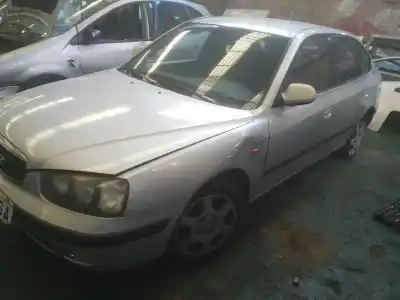 Veículo de Sucata hyundai elantra (xd) 2.0 gls do ano 2003 alimentado g4gc