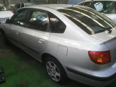 Veículo de Sucata hyundai elantra (xd) 2.0 gls do ano 2003 alimentado g4gc