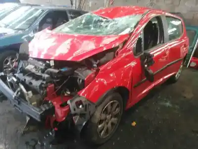 Veículo de Sucata peugeot 207 confort do ano 2007 alimentado kfv