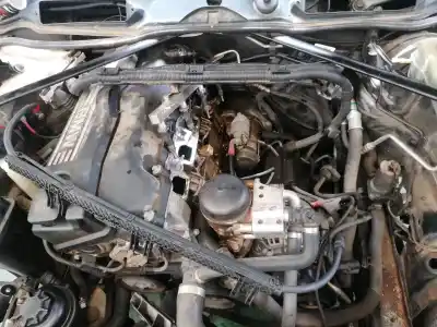 Veicolo di demolizione bmw serie 3 berlina (e90) 318i dell'anno 2006 alimentato n46b20b