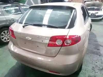 Veículo de Sucata chevrolet lacetti sx do ano 2006 alimentado f16d3