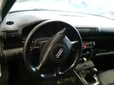 Veículo de Sucata audi a4 berlina (b5) 1.9 tdi do ano 1999 alimentado 