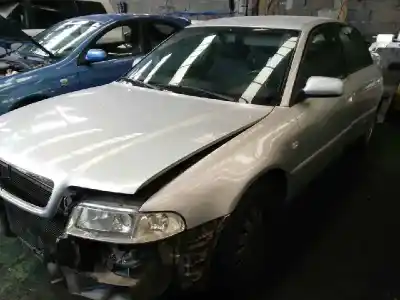 Veículo de Sucata audi a4 berlina (b5) 1.9 tdi do ano 1999 alimentado 