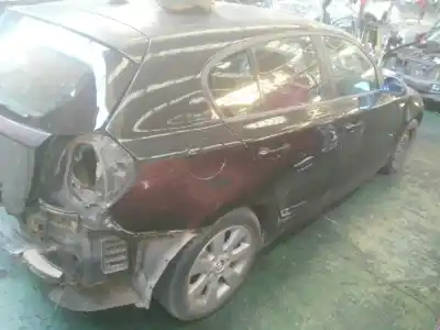 Veículo de Sucata bmw serie 1 berlina (e81/e87) 120d do ano 2004 alimentado m47t2