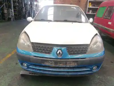 Scrapping Vehicle renault   of the year 2001 powered 