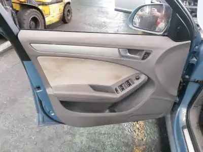 Здавання транспортного засобу audi a4 avant (8k5) (2008) básico року 2008 потужний cgka
