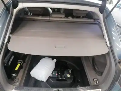 Здавання транспортного засобу audi a4 avant (8k5) (2008) básico року 2008 потужний cgka