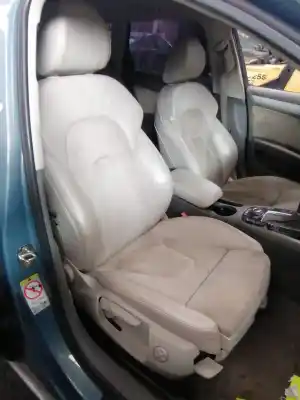 Здавання транспортного засобу audi a4 avant (8k5) (2008) básico року 2008 потужний cgka