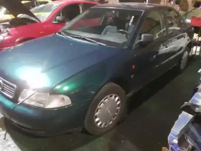 Veicolo di demolizione audi a4 berlina (b5) 1.8 dell'anno 1996 alimentato adr