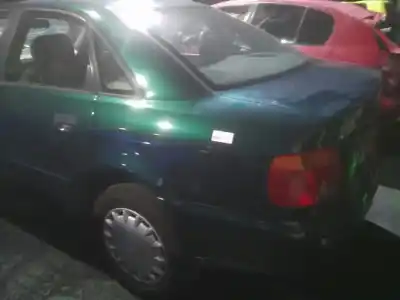 Veicolo di demolizione audi a4 berlina (b5) 1.8 dell'anno 1996 alimentato adr