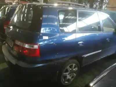 Veicolo di demolizione kia carens 2.0 crdi lx monovolumen dell'anno 2003 alimentato d4ea